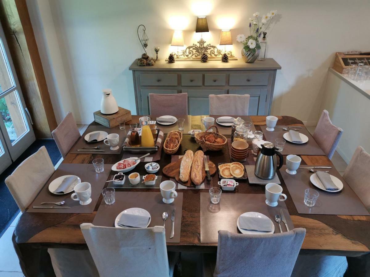 Le Foineau Bed & Breakfast Bresse-sur-Grosne ภายนอก รูปภาพ